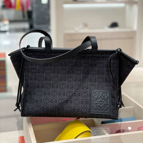 Loewe/Luo Yiwei Женская сумка подушка, сумка Canvas Pindpot Shoppot Shopy Supy Sack Sack