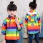 Quần áo trẻ em mùa thu đông 2019 Áo khoác trẻ em mới cho bé gái áo gió bé trai màu cầu vồng cộng với áo khoác nhung - Áo khoác áo khoác trẻ em