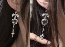 jk制服加工定制 【现货】地雷系水钻链条耳饰