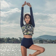 2019 Hàn Quốc ins bikini bikini phù hợp với bộ đồ lặn gợi cảm eo cao là ngực nhỏ tập hợp đồ bơi thể thao nữ - Bộ đồ bơi hai mảnh