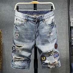 Summer five cents, jeans, shorts, men's training Kwai, elastic fast hand nets, red society people, holes, printing beggars, trousers.