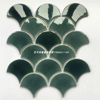 Серый ледяной трещина