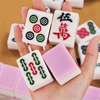 Первая имитация имитация Jade автоматическое маджонг с большим средним электричеством Four и Mahjong Color Jade Machine Специальные магнитные карты