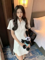 Стиль колледжа белый