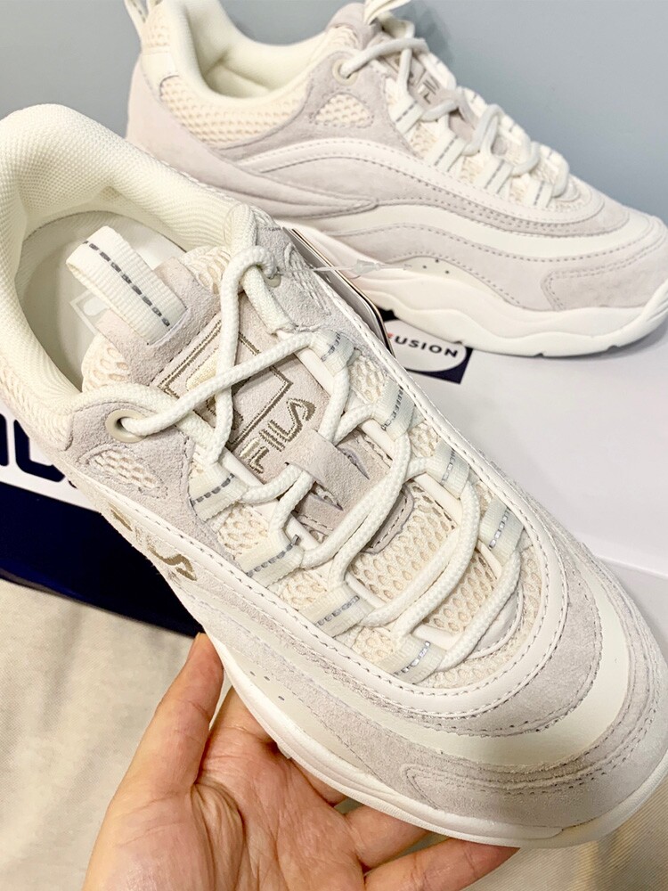 斐乐纯色老爹鞋