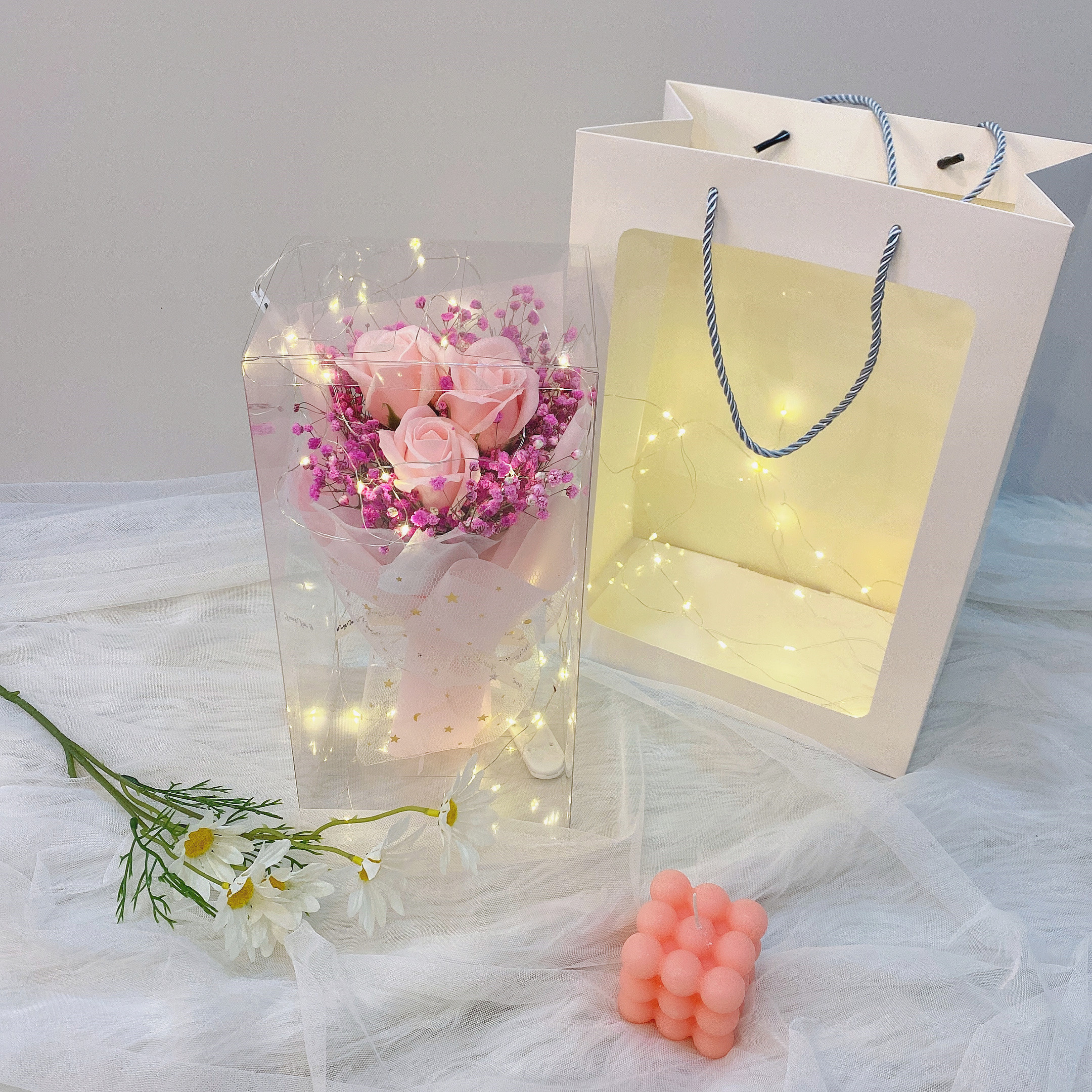 Small Pink Rose520 Bouquet  Immortal flower rose Gift box Send girlfriend confidante birthday practical Internet celebrity graduation gift