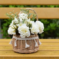 Princess Basket Special+Carnations White