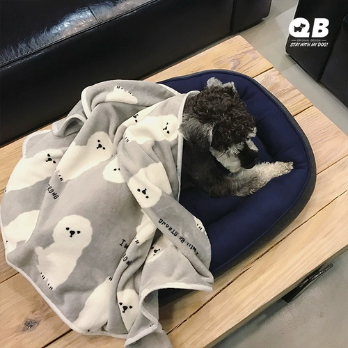 Собаки и кошки четыре сезона одеяло одеяло Одеяное одеяло осенью и зимние теплые коврики для любимых одеял в Шеаари Тедди маленькая собака