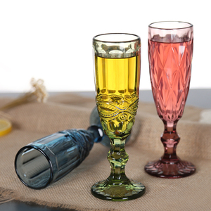 Retro màu nổi sâm banh kính sáng tạo nước nhỏ cốc thủy tinh cốc hộ gia đình dày rượu vang đỏ rượu thủy tinh