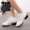 Giày khiêu vũ nữ 2018 mới Giày nhảy vuông có đế mềm đế mềm, giày khiêu vũ nữ da trắng Giày khiêu vũ hiện đại - Khiêu vũ / Thể dục nhịp điệu / Thể dục dụng cụ