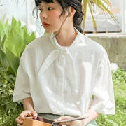 Mùa hè của phụ nữ Hàn Quốc tính khí tai thỏ bow tie ngắn tay áo sơ mi phụ nữ hoang dã lỏng ngắn tay áo sơ mi trắng