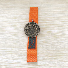 Китайская карта защиты от несчастий 色拉寺九眼伏魔铠甲片附九宫八卦牌（护身辟邪）