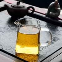 Chịu nhiệt nhiệt độ cao thủy tinh Kung Fu trà đặt dày công lý cup với trà trà rò rỉ đặt trà biển cốc vuông ly uống trà
