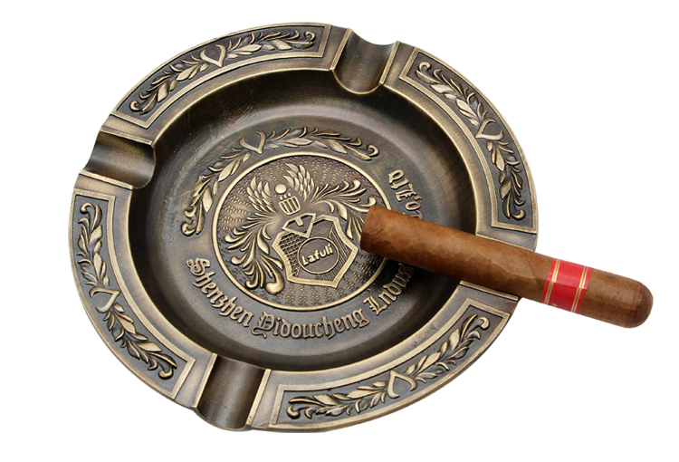 Пепельница s. Пепельница с сигаретой. Пепельница металлическая. Бездымная пепельница xiaomi. Пепельница бездымная ледук.