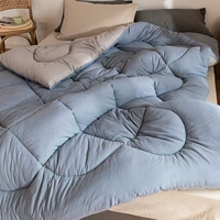 Специальное антибактериальное хлопковое стеганое одеяло сгущается и нагревается, основное стеганое одеяло представляет собой универсальный общежительный кондиционер воздуха