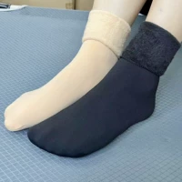 Удерживающие тепло демисезонные носки