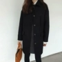 Chống mùa áo khoác nữ mới của Hàn Quốc phiên bản của áo len nữ phần dài mùa đông dày màu đen búp bê cổ áo len áo áo cardigan nữ