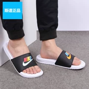 Nike Nike Benassi JDI Nam đầy màu sắc chữ thể thao dép không trơn trượt CJ4608-071 - Dép thể thao