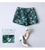 16 mùa thu mới ba chiều nổi jacquard kết cấu Slim eo cao bụng mỏng phù hợp với quần short quần âu phụ nữ quần short kaki nữ lưng thun Quần short