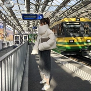 Zhang Beibei ibell2018 mùa đông mới giản dị quàng khăn cổ áo dịch vụ bánh mì phiên bản Hàn Quốc của áo khoác vịt trắng - Xuống áo khoác