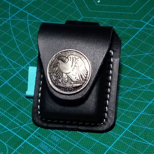Зажигалка на керосине, кожаный черный чехол, из натуральной кожи