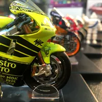 1:18 Mô hình xe máy GP Series Honda NSR (HONDA) Giải vô địch đua xe hàng năm Mô hình tĩnh đồ chơi cho trẻ 1 tuổi