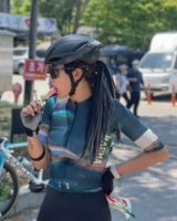 2.0 Черный и красочный