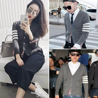 17SS mùa thu và mùa đông TB cardigan couple Slim V-Cổ áo len áo len giản dị áo len nam giới và phụ nữ với cùng một chiếc áo khoác đồ đôi nam nữ