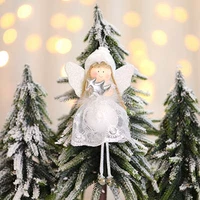 Белый рождественский ангел