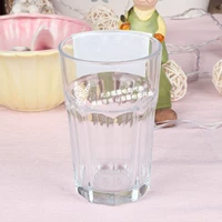 Прозрачный