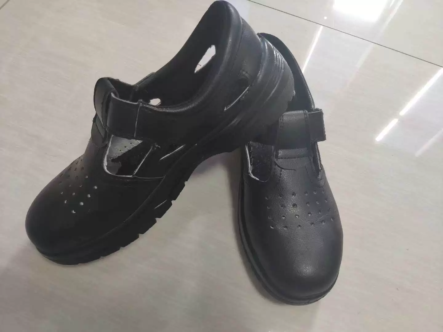 giày an toàn chống trượt đầu thép đáy mềm nhấn dép thở chống tĩnh điện an toàn giày giày công việc trang web của nhà máy khuôn 