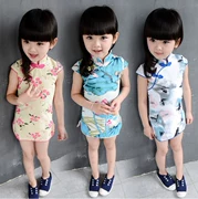 Quần áo trẻ em Trung Quốc phong cách cotton và lanh nhỏ dễ thương sườn xám biểu diễn quần áo hoa cô gái váy mùa hè thêu quốc gia sườn xám - Khác