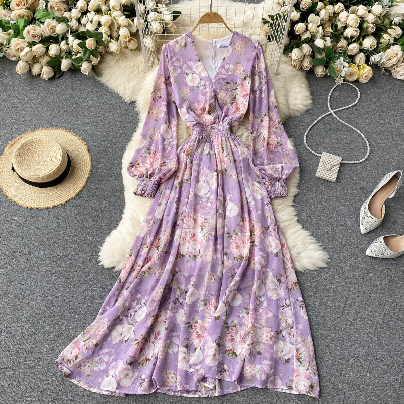 VioletSeaside holiday Dress temperament Goddess clothes new pattern Hollow out Bareback Self cultivation have more cash than can be accounted for Broken flower Maxi dress tide