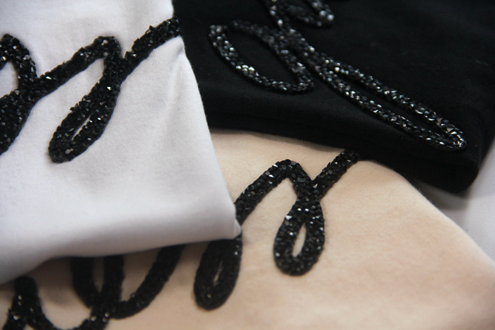 Thin And BlackLOGO black Hot drilling Women Cotton ammonia elastic force Self cultivation Show thin Short sleeve T-shirt Thin Solid color summer  Self retention