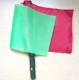 Красный и зеленый флаг рук
