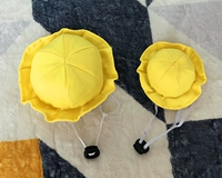 Маленькая желтая шляпа