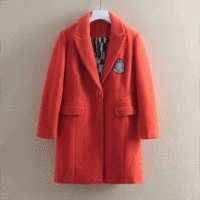 [魔] 2017 mùa xuân mới của Hàn Quốc phiên bản của chiếc áo khoác cổ vuông áo 007 thương hiệu cửa hàng giảm giá quầy để thu hồi quần áo của phụ nữ áo dạ dáng dài nữ đẹp