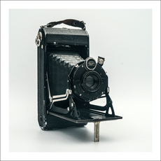 Камера 德国1932年造 zeiss ikon 520/2部份配件含白银原装皮套（现货）