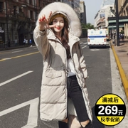 2018 mới chống mùa xuống áo khoác của phụ nữ phần dài trên đầu gối Hàn Quốc phiên bản của eo siêu lớn cổ áo lông thú dày thời trang áo triều