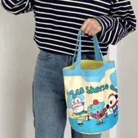 Кататься на коньках вместе