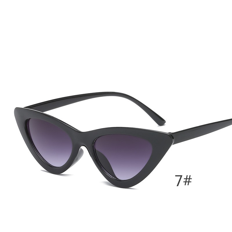 7 ᦇ & Black Frame Double Gray ChipEurope and America Retro triangle cat eye Sunglasses female Korean version tide ins disco dancing hottie Sun glasses Internet celebrity Street shot Hip hop