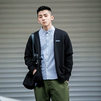 BDCT tự chế Nhật Bản retro màu rắn đan cardigan nam mùa xuân phần mỏng thanh niên Slim V-Cổ áo len áo ao len nam