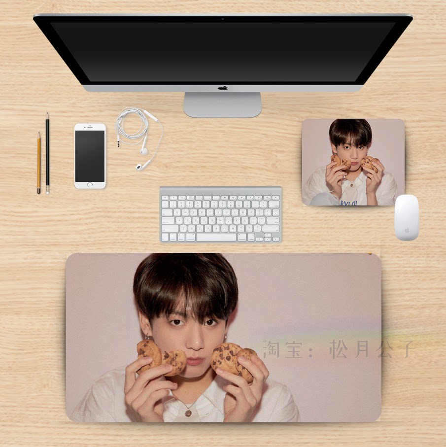 BTS Bulletproof Youth Tuan Tian Yiguo Shop Cushion Mouse Guts Super Large Desk Case Custom Customized Keyboard Jungkook