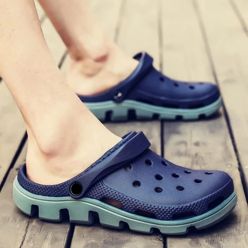 dép mùa hè của nam giới lỗ giày vài mô hình phụ nữ dép không trượt dép mềm đế bãi biển trẻ em mặc bên ngoài sân nhỏ 