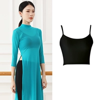 Ледяное озеро голубого среднего рукава.