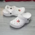 Phim hoạt hình mùa hè màu trắng Crocs nữ Baotou dép y tá bệnh viện dép phẳng chống trượt 41 cỡ lớn 42 cỡ dép lê nữ đẹp dép quai hậu cho bé gái 