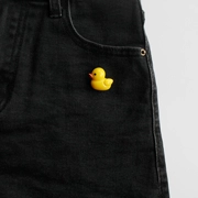 Vừa đẹp vừa đa năng! Hàn Quốc Little Yellow Duck Trâm Badge Dễ thương Mini Sinh viên Huy hiệu Nữ Túi trang trí