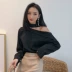 Hồng Kông hương vị retro chic nhỏ sexy từ cổ áo off-vai dài tay áo sơ mi trắng khí hoang dã đáy áo sơ mi nữ Áo sơ mi dài tay