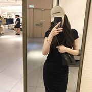 Lin Shanshan với khí chất tương tự Slim bó sát đen thon gọn dài đoạn đơn giản Đầm suông Hàn Quốc hè 2018 - Sản phẩm HOT