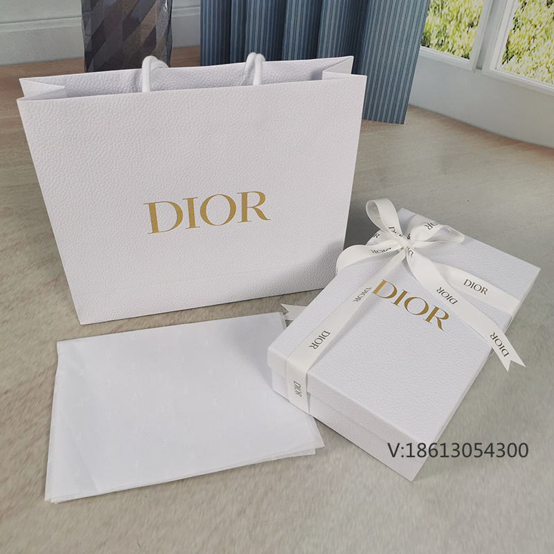3D model Dior Gift Packaging Boxes and Paper Bags VR / AR / low